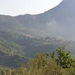 Αλαγονία Ξύλινα Καταλύματα Σαλέ *